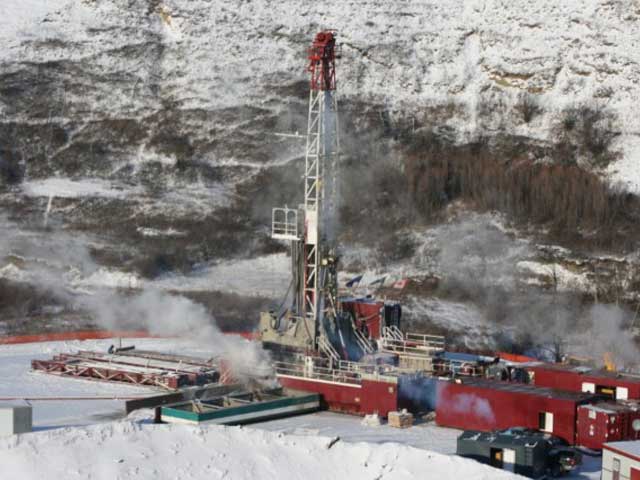 Tempco Rig #3 with a 72' mast Rig #3 with a highback working floor